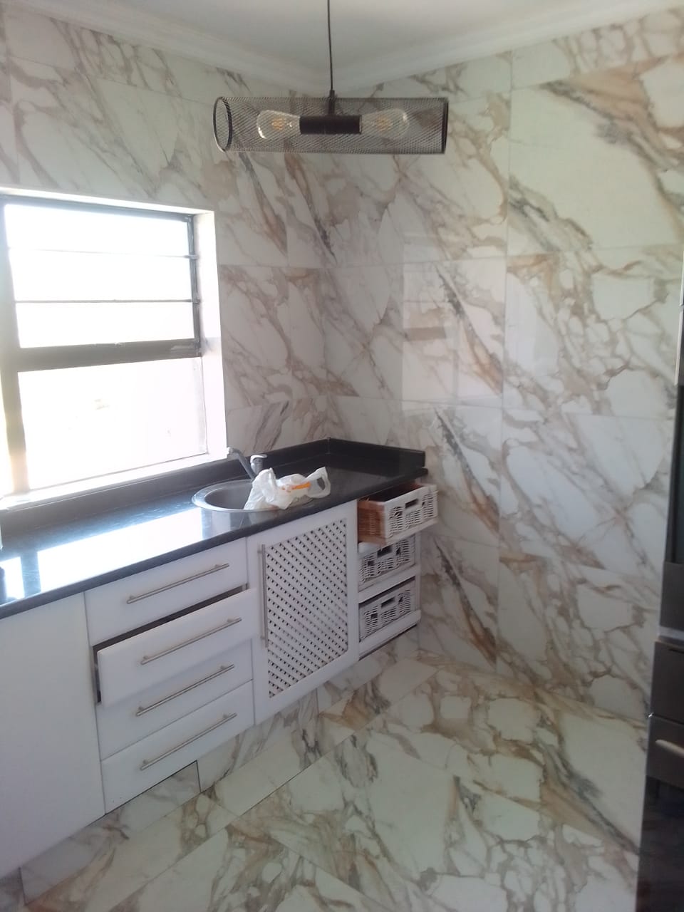 717e6b13-183e-4e0e-b10a-f8ac4a4f96bb