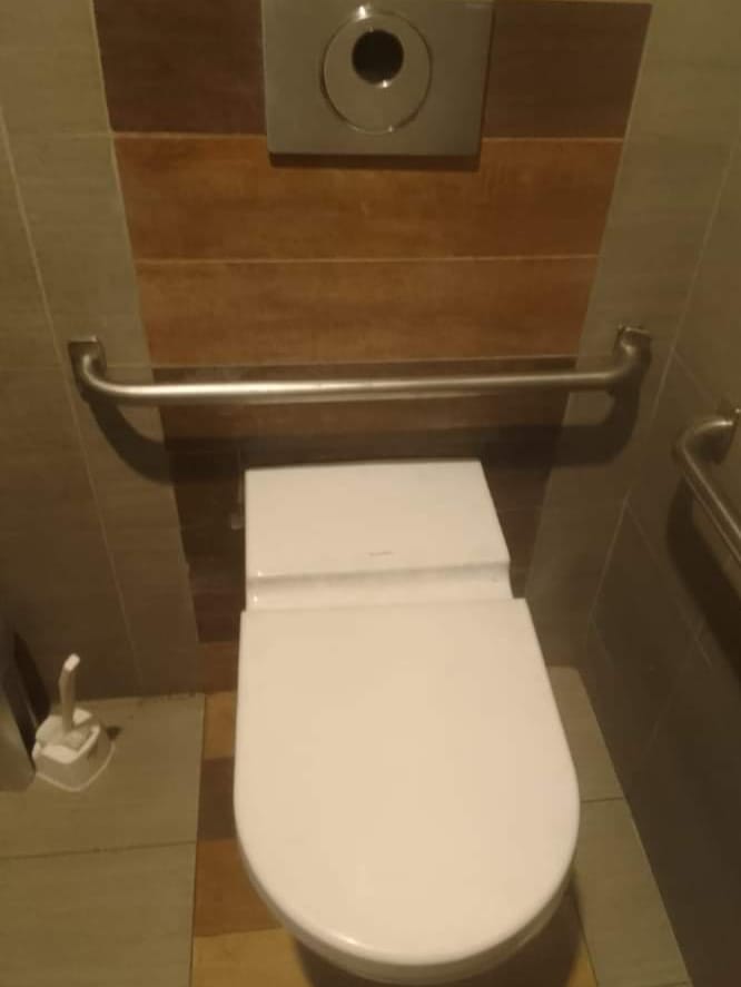 fa8166b9-2ff3-405b-9b09-55a3402ef6f5